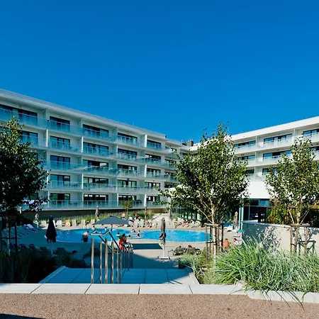 Aqua Resort Apartments-Aqua Park, Sauna, Jacuzzi No Limit, Parking-2
